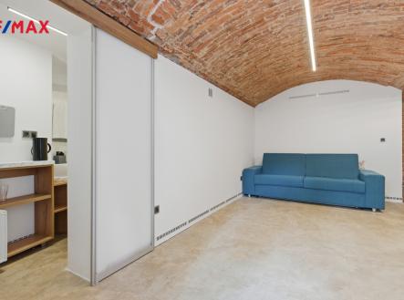 Pronájem kanceláře, 17 m²