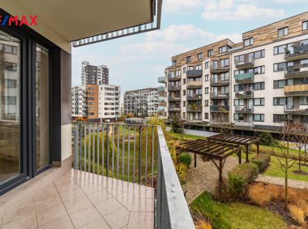 Pronájem bytu, 2+kk, 52 m²