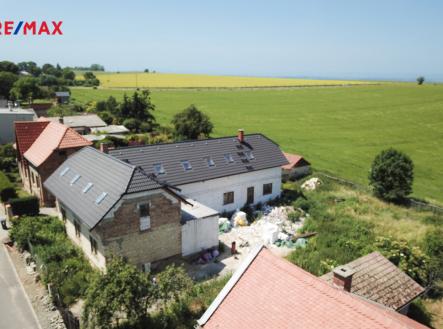 Prodej domu/vily, 328 m²