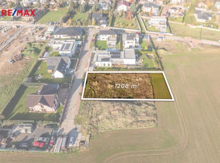 Prodej pozemku pro bydlení, 1 208 m²