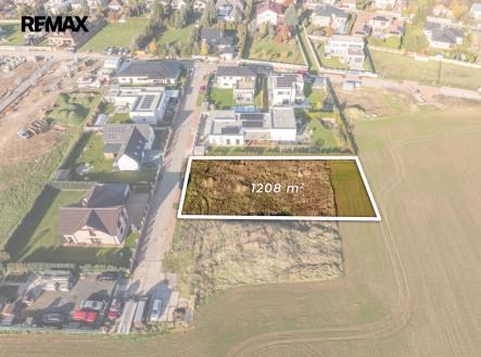 Prodej pozemku pro bydlení, 1 208 m²