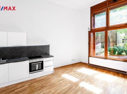 Pronájem bytu, 2+kk, 42 m² obrázek