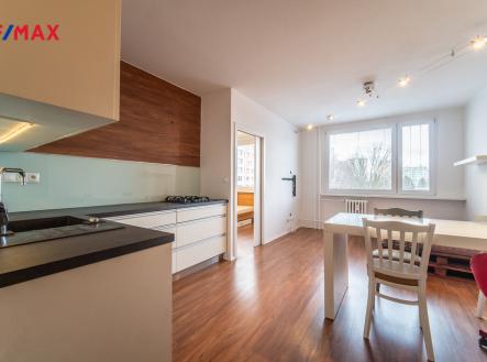 Pronájem bytu, 2+kk, 46 m²