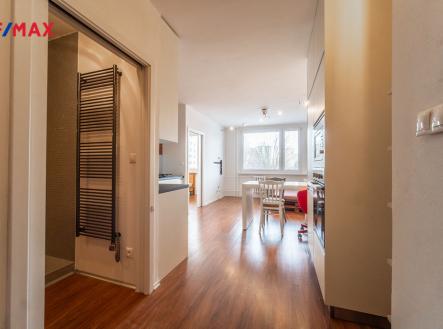 Pronájem bytu, 2+kk, 46 m²
