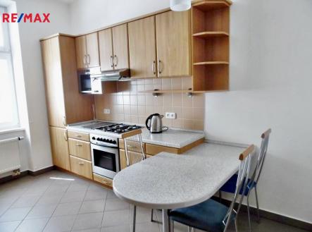 Pronájem bytu, 2+1, 70 m²