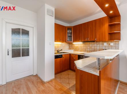 Pronájem bytu, 2+kk, 44 m²