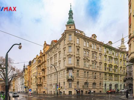 Pronájem bytu, 5+1, 180 m²