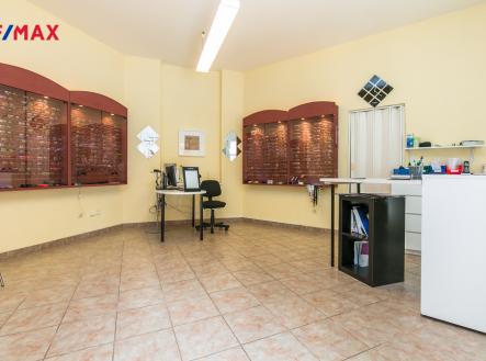 Pronájem obchodní prostor, 39 m²