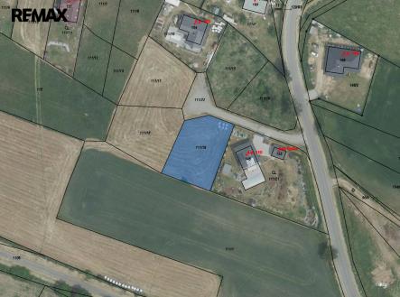 Prodej pozemku pro bydlení, 1 051 m²