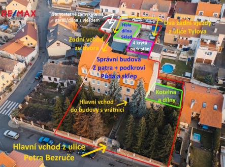 Pronájem kanceláře, 600 m²