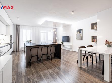 Pronájem bytu, 3+kk, 116 m²