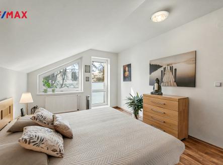 Prodej bytu, 3+kk, 70 m²