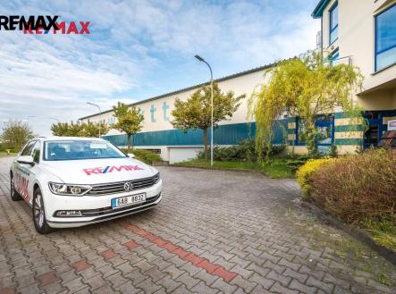 Prodej výrobní prostor, 2 325 m²