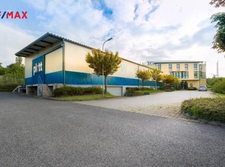 Prodej skladovací prostor, 2 325 m²