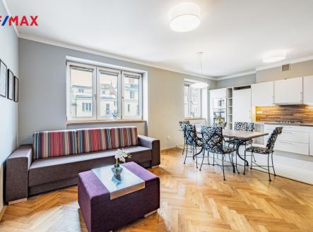 Pronájem bytu, 2+kk, 54 m²