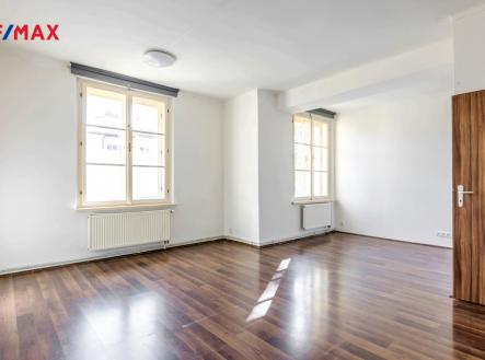 Pronájem bytu, 1+1, 38 m²
