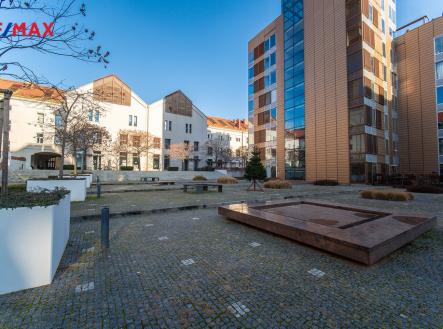 Prodej bytu, 4+kk, 328 m²