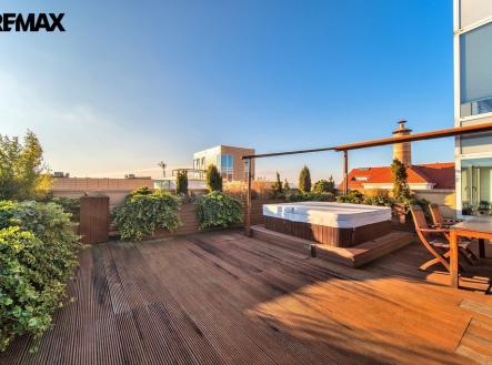 Prodej bytu, 4+kk, 328 m²