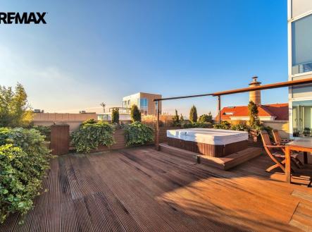 Prodej bytu, 4+kk, 328 m²