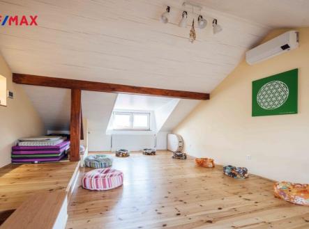 Pronájem domu/vily, 150 m²