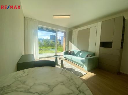 Pronájem bytu, 1+kk, 31 m²