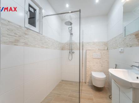 Pronájem bytu, 1+kk, 26 m²