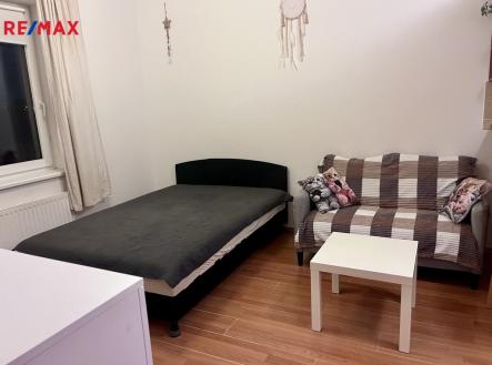 Pronájem bytu, 2+kk, 2 950 m²