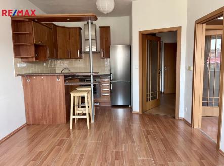 Pronájem bytu, 2+kk, 2 950 m²