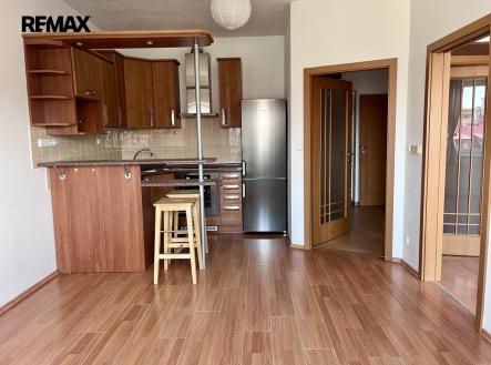 Pronájem bytu, 2+kk, 2 950 m²