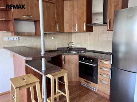 Pronájem bytu, 2+kk, 2 950 m² obrázek