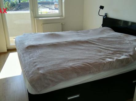 Pronájem bytu, 2+kk, 62 m²