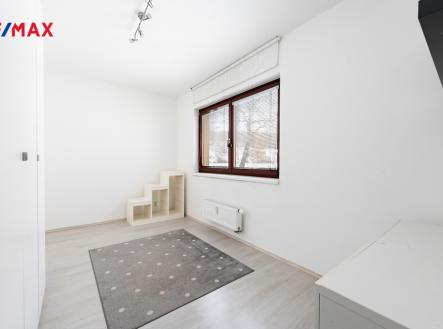 Pronájem bytu, 3+kk, 57 m²