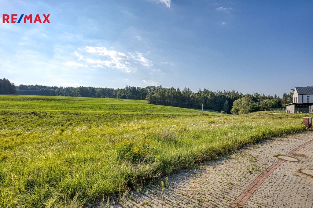 Pohled na pozemek