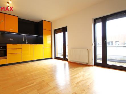 Pronájem bytu, 1+kk, 30 m²