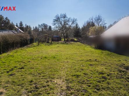 Prodej pozemku pro bydlení, 1 070 m²