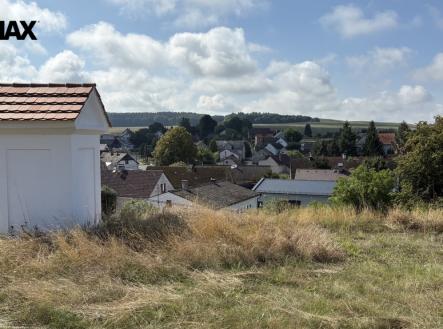 Prodej pozemku pro bydlení, 1 070 m²