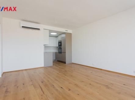 Pronájem bytu, 2+kk, 65 m²
