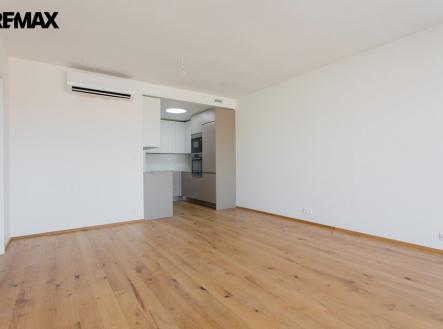 Pronájem bytu, 2+kk, 65 m²