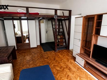 Pronájem bytu, 1+1, 34 m²