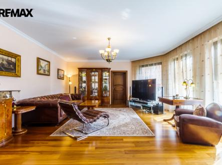 Prodej domu/vily, 354 m²