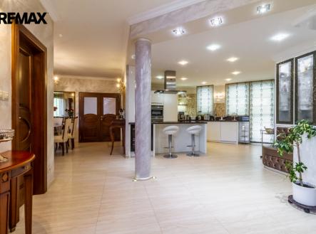 Prodej domu/vily, 354 m²