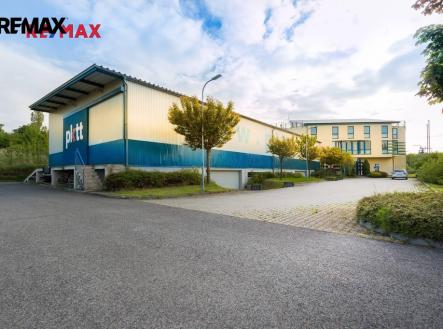 Pronájem skladovací prostor, 2 325 m²