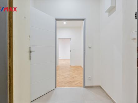 Pronájem bytu, 2+kk, 65 m²