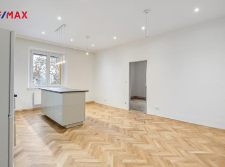 Pronájem bytu, 2+kk, 65 m²