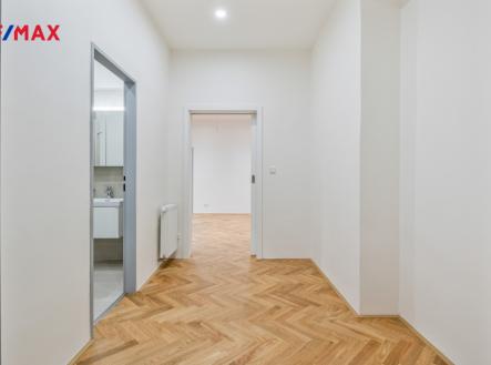 Pronájem bytu, 2+kk, 65 m²