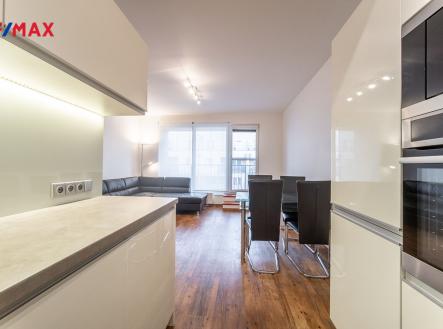 Pronájem bytu, 3+kk, 65 m²