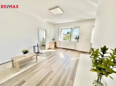 Pronájem bytu, 2+kk, 60 m²