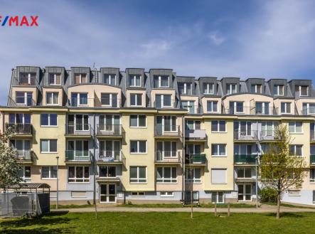 Pronájem bytu, 2+kk, 48 m²