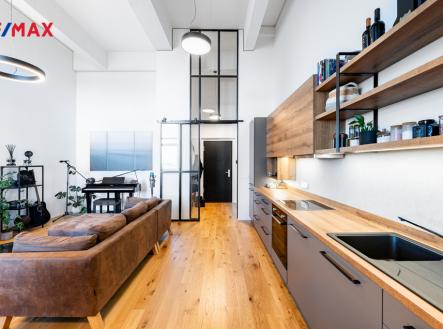 Pronájem bytu, 2+kk, 67 m²