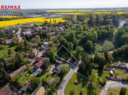 Prodej pozemku pro bydlení, 800 m²